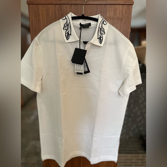 Brand New Taylor Fit Versace collar Shirt - Picture 1 of 12